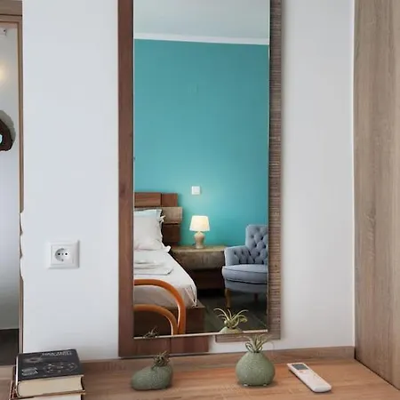 Melias, Luxurious With Superb View Of The Islands, 400 M From The Sea *
