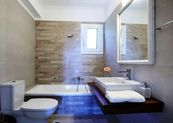 Melias, Luxurious With Superb View Of The Islands, 400 M From The Sea